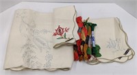 Pre-Stenciled Embroidery Tablecloth & Napkins w/