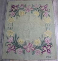Vintage Floral Hooked Scatter Rug