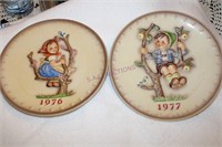 2 Hummel Goebel  Annual Plates