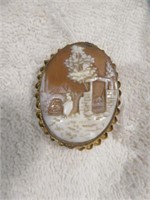 VINTAGE CARVED SHELL CAMEO 1 3/4"