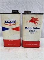 2 Mobil quart oil tins