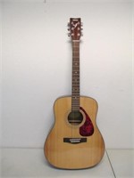 Yamaha F325 6 Sring Acoustic Guitar