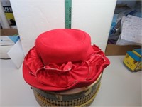 Antique Ladies Hat & Hat Box Miller &Paine Lincoln