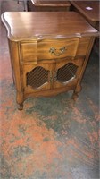 Nice French Provincial Table