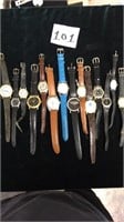 Lot of 15 Watches Round Faces