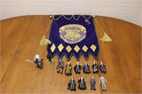 Harry Potter Lot - Banner/Flag & Figures