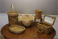 Vintage Basket Lot - Picnic, Tray, Laundry, More
