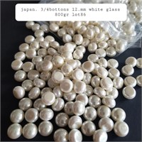 JAPAN 12MM 3/4 BOTTON GLASS WHITE PEARLS 800GR.