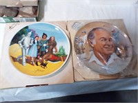,bob hope/ wizard of oz collector plates