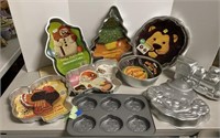 Character/Holiday Cake Pans