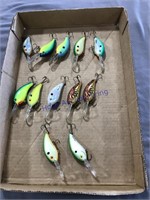 BOX W/ FISHING LURES W/ HOOKS