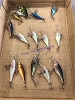 BOX W/ FISHING LURES W/ HOOKS