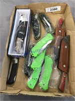 1 FLAT OF MISC KNIVES
