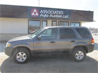 2005 FORD ESCAPE XLT FWD
