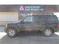 2004 MITSUBISHI MONTERA LMITED