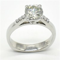 $1000 Silver Certified Moissanite ( Round 7 Mm)(4.