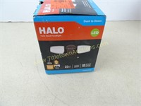 Halo Twin Head Flood Light Used Untested