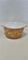 Vintage Pyrex early American 473 1 quart covered