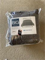Reversible Comforter (Twin XL)