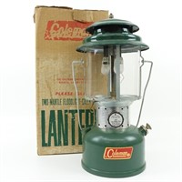 Vintage 1971 Coleman 220F Camping Lantern