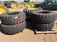 (4) 17.5 x 25 GY Payloader Tires #