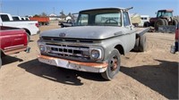 1961 Ford F-350 Flatbed (runs)