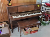 Lester Deco Walnut Traditional Piano & Bench
