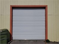 10' ROLLUP DOOR w/ CHAIN