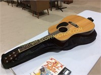 Carlo Robelli D-20 full size acoustic guitar