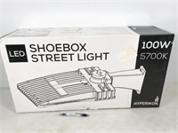 1 fixture, HyperBoxi-57H, Hyperikon LED 100W