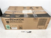 1 fixture, Hyperikon LED 300W 5700K shoebox light
