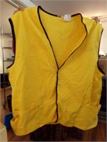 6 Yellow Vests