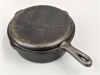 No. 8 Lodge Cast Iron 4 in 1 Cooker
