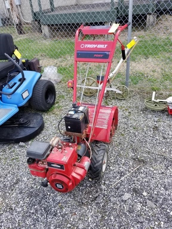 Lawn Mowers, Parts, Tools Auction