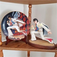 Elvis collectibles - commerative plates, Christmas
