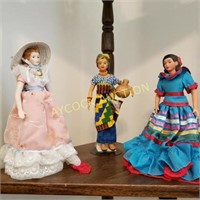 Set of 6 "Around The World"  dolls