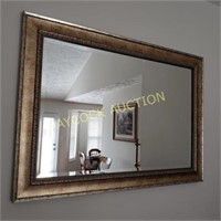 Mirror (30x42) w/antique gold frame