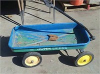 John Deere Metal Wagon