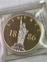 2016 Statue of Liberty Coin 24k gold w/platinum la