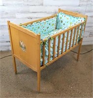 Nice Vintage 1950's Baby Crib w Bumper Guards &
