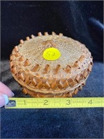 ANTIQUE MI'KMAQ BASKET