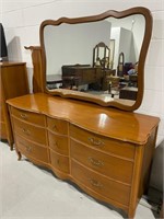 SOLID WOOD DRESSER WITH MIRROR