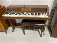 ROLAND - PIANO PLUS 300 ELECTRIC PIANO WITH STOOL