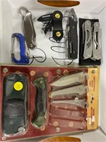 LOT- MULTI TOOLS AND KNIVES WITH CLIPS