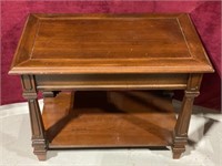SOLID WOOD SINGLE END TABLE