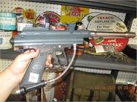 Eradicator Paint Ball Gun