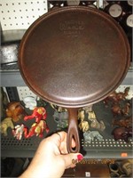 Wagner Ware 1109D Cast Iron Fry Pan/Griddle