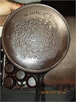 Wagner 7A Cast Iron Fry Pan