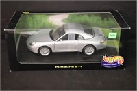 1:18 Hot Wheels Porsche 911; NIB