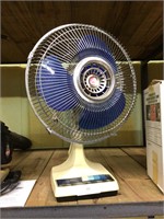 Cosmo Desk Fan